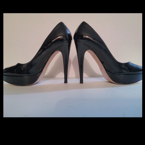 💜MIU MIU💜 37 fits 6.5 BLACK PATENT LEATHER HEELS - Picture 8 of 11
